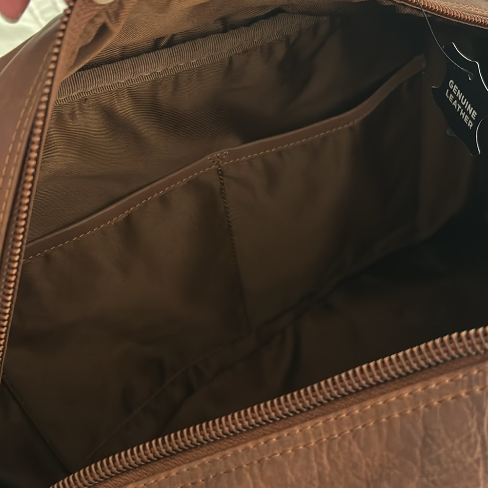 Leather Weekender Bag New with Tags - Picture 10 of 10